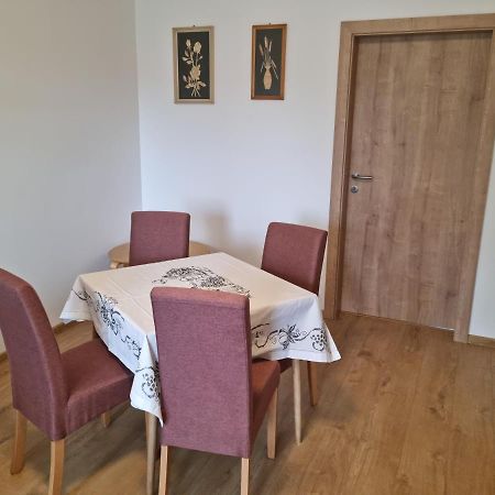 Apartment Nh12 Bratislava Exterior photo
